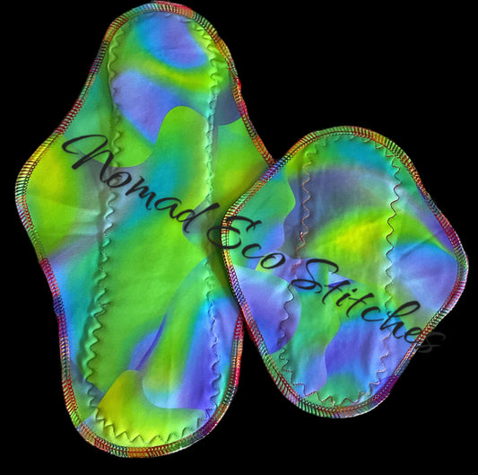 Reusable Cloth Pad (1)Moderates- Blue Green Swirl, Fast Absorb, Stay Dry